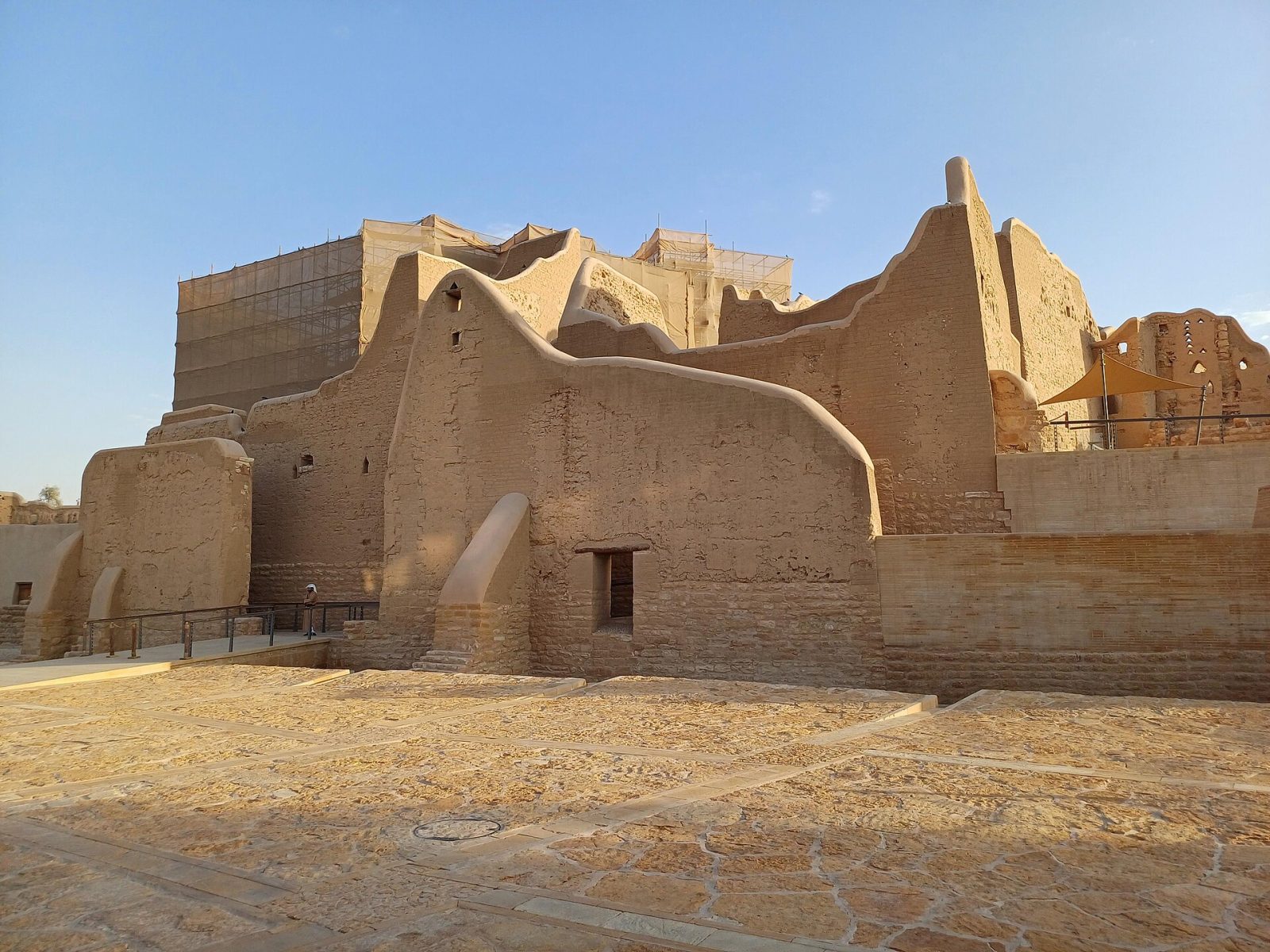 Riyadh in 3 Days: Masmak, Diriyah and the Edge of the World
