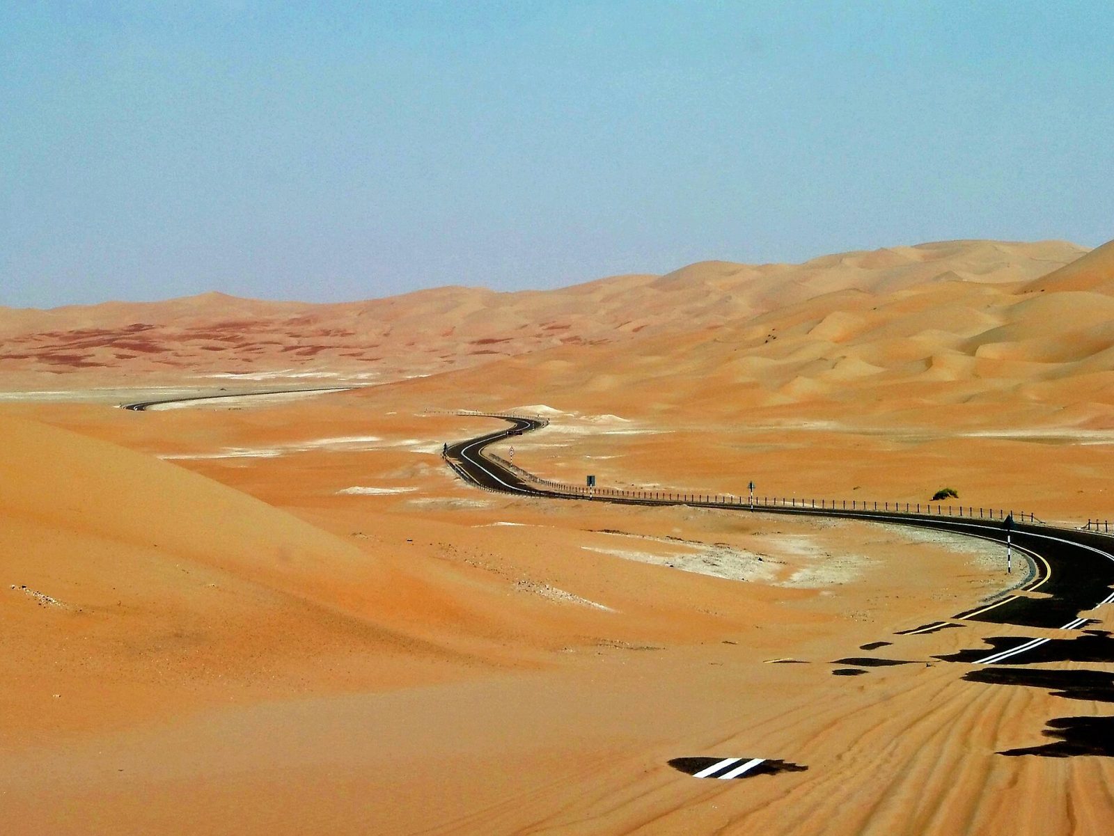 Liwa and the Western Region in 2 Days