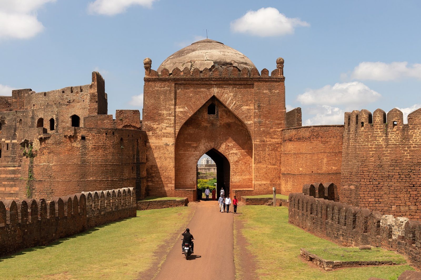 Deccan Forts: Raichur, Gulbarga and Bidar in 4 Days