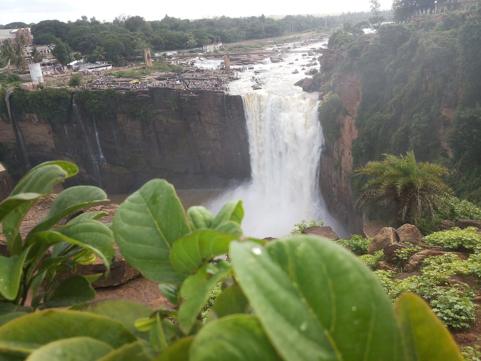Belagavi, Gokak & Lakkundi: Forts, Falls and Chalukya Temples in 3 Days