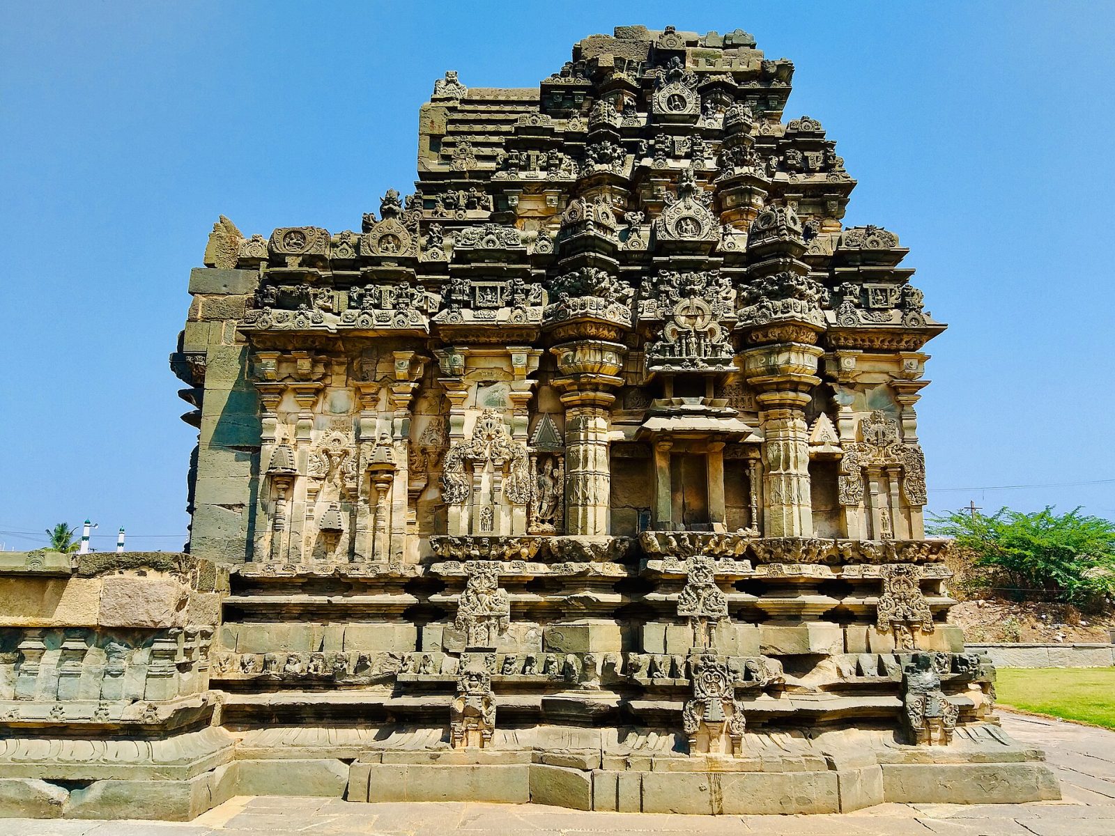 Lakkundi Temples