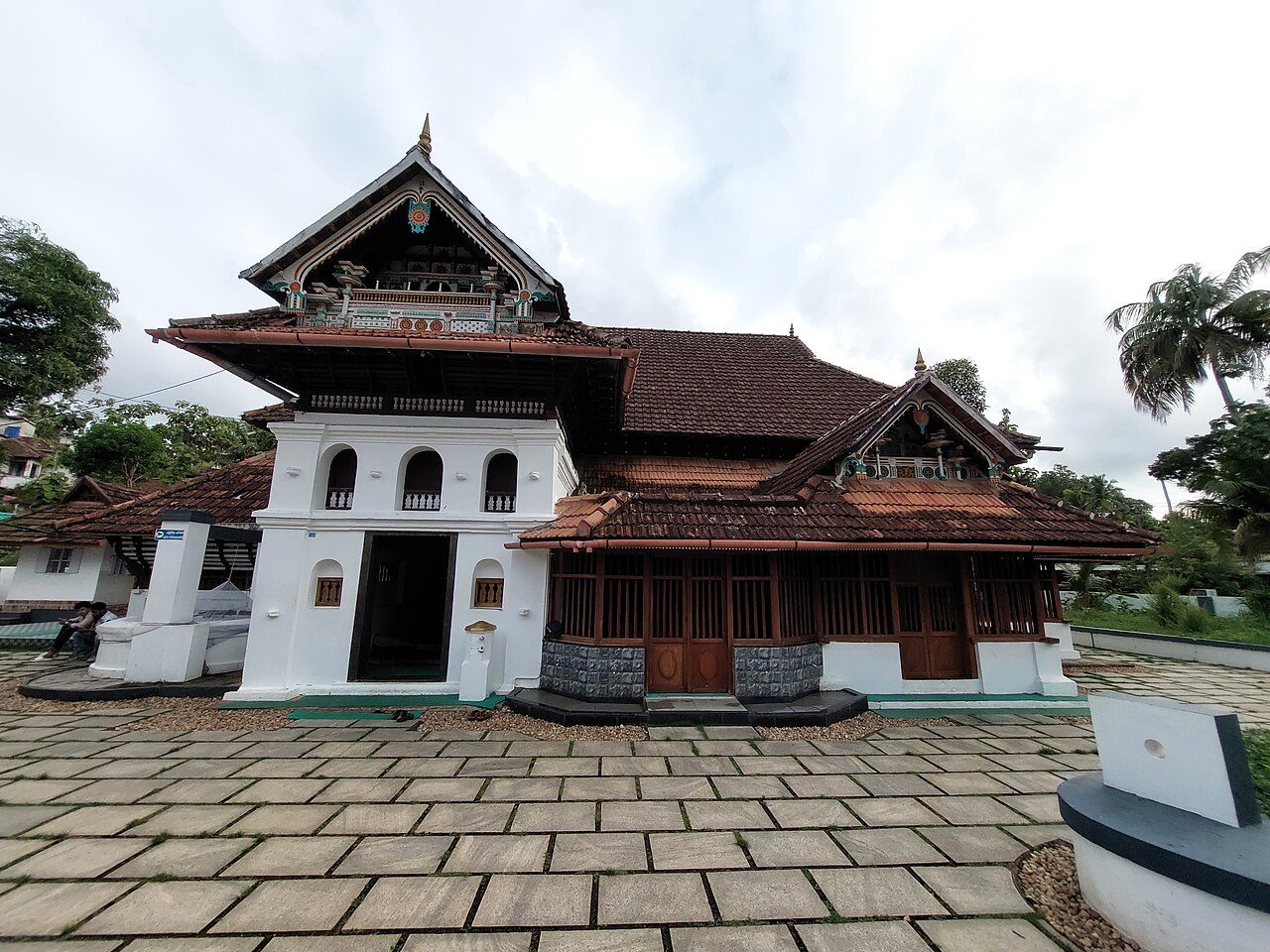 Thazhathangady Juma Masjid