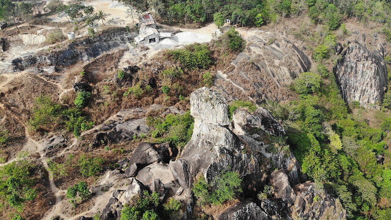 Phantom Rock