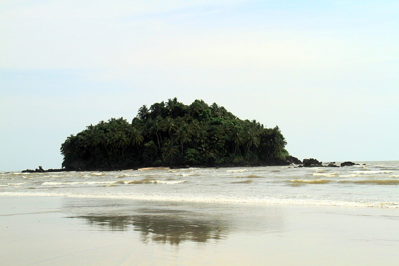 Dharmadam Island