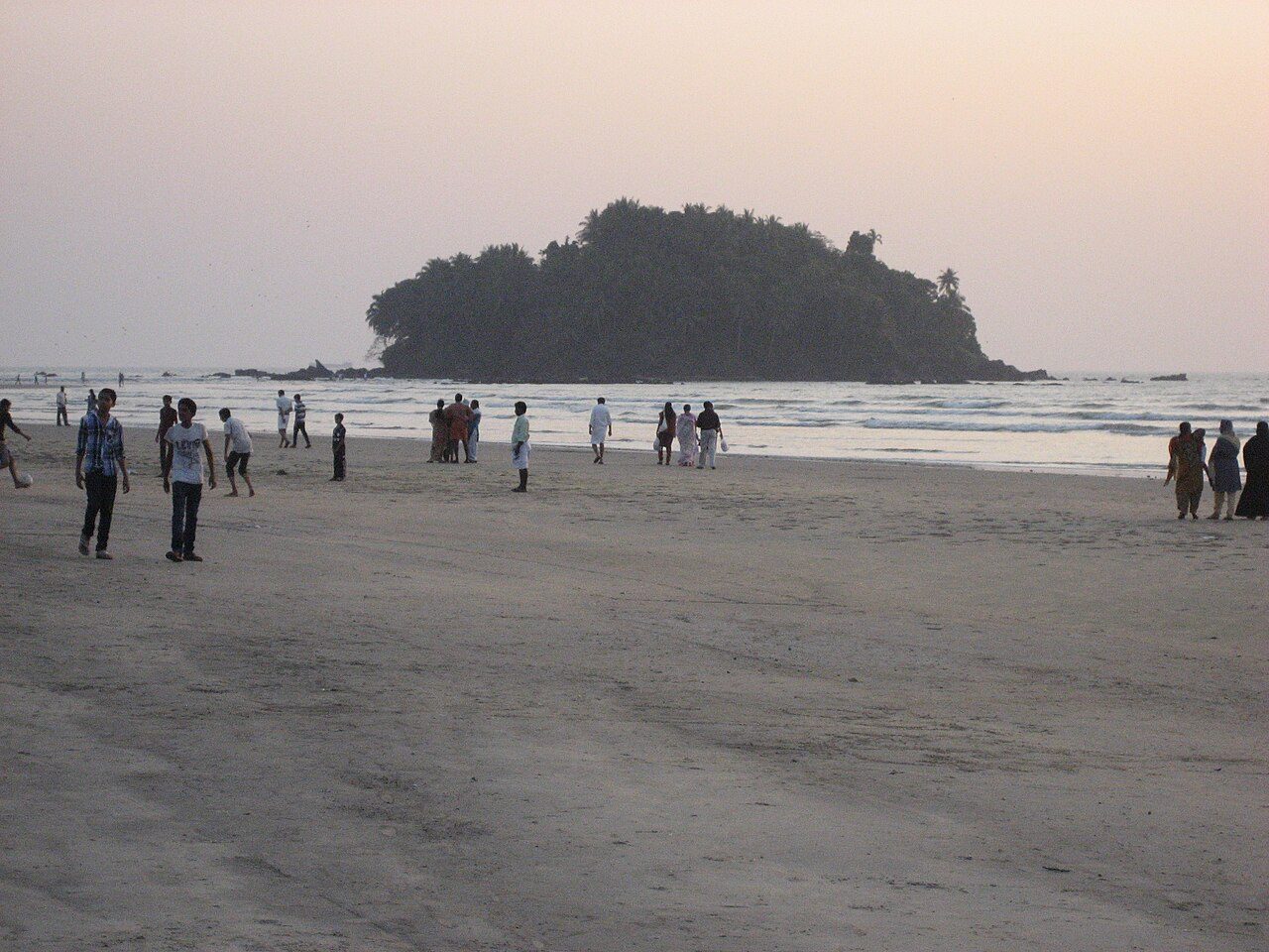 Dharmadam Island