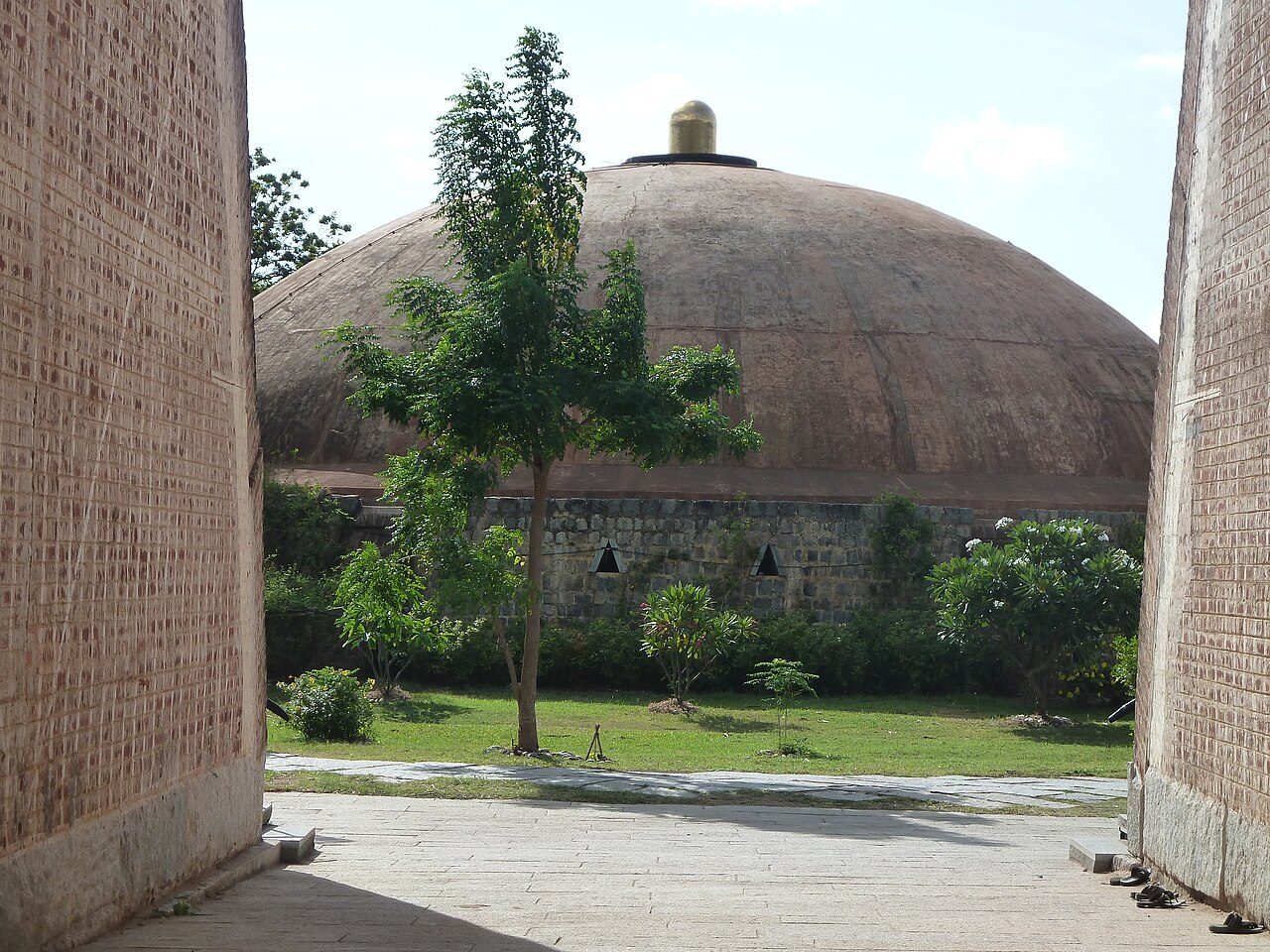 Dhyanalinga