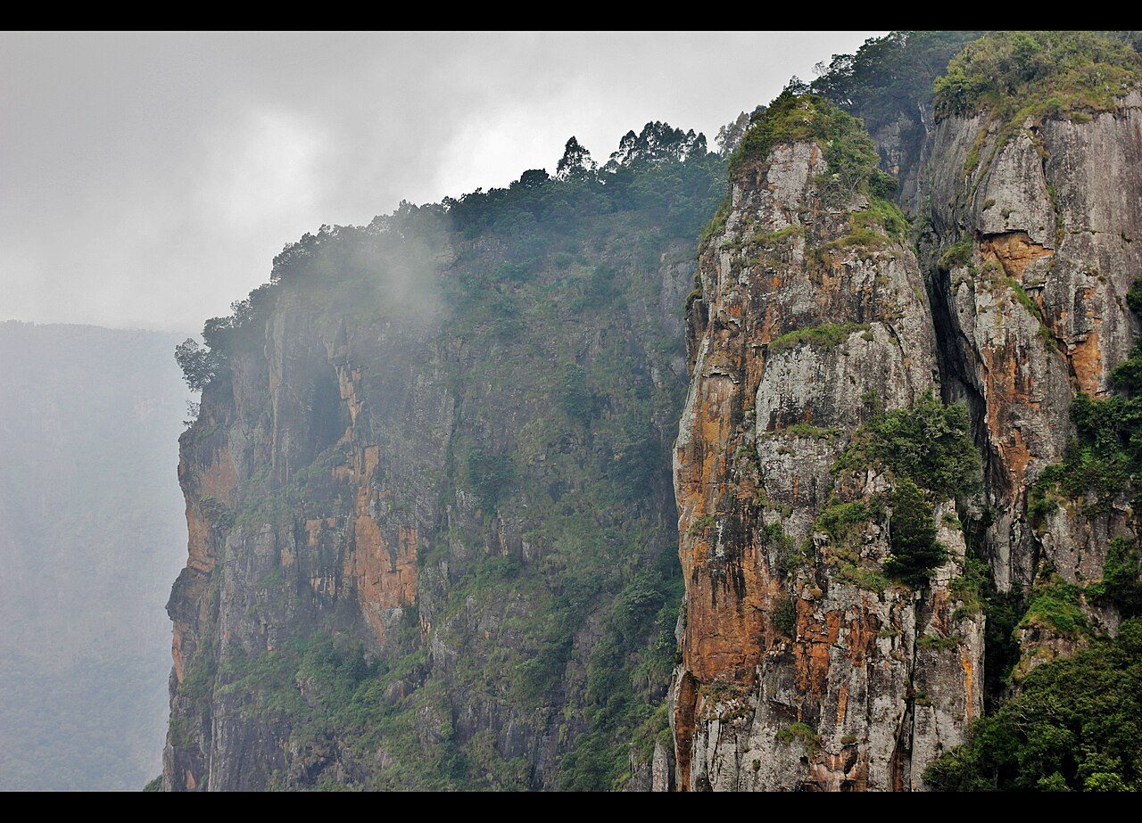 Pillar Rocks Kodaikanal