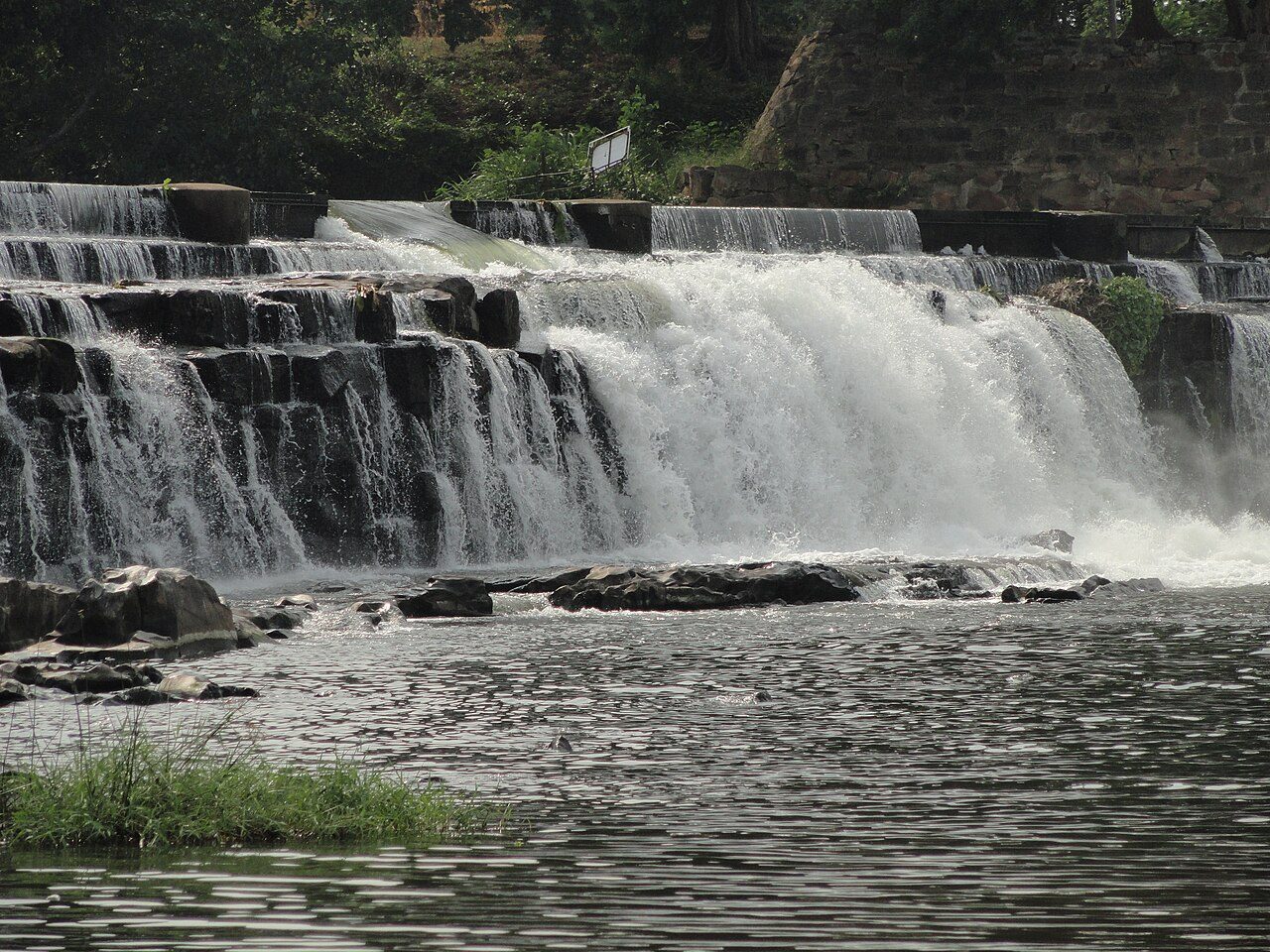 Kodiveri Dam