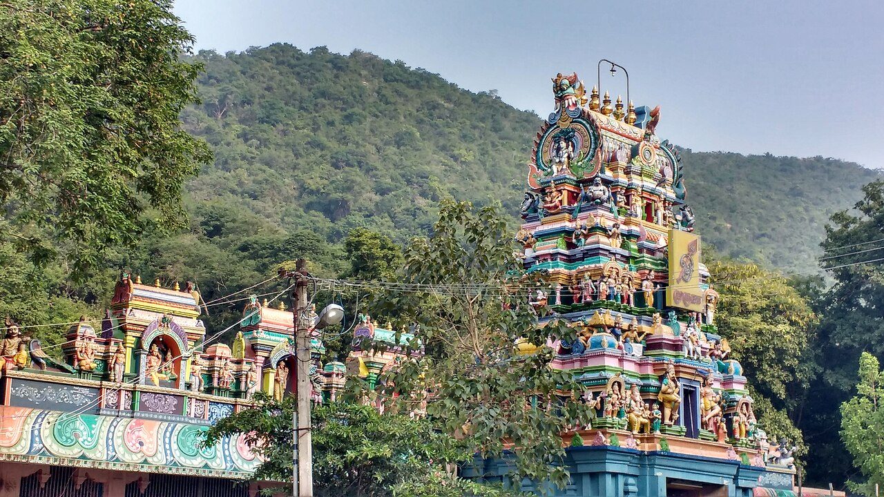 Pazhamudircholai