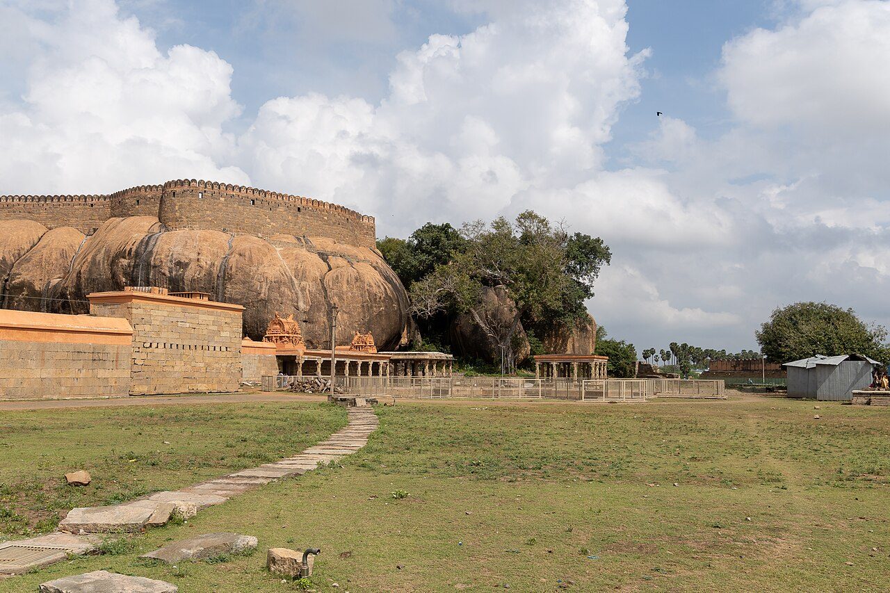 Thirumayam Fort