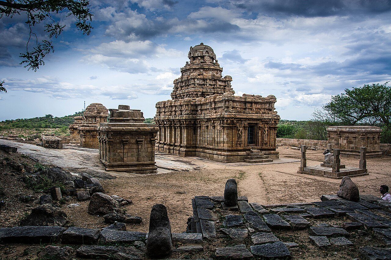 Vijayalaya Choleeswaram Narthamalai