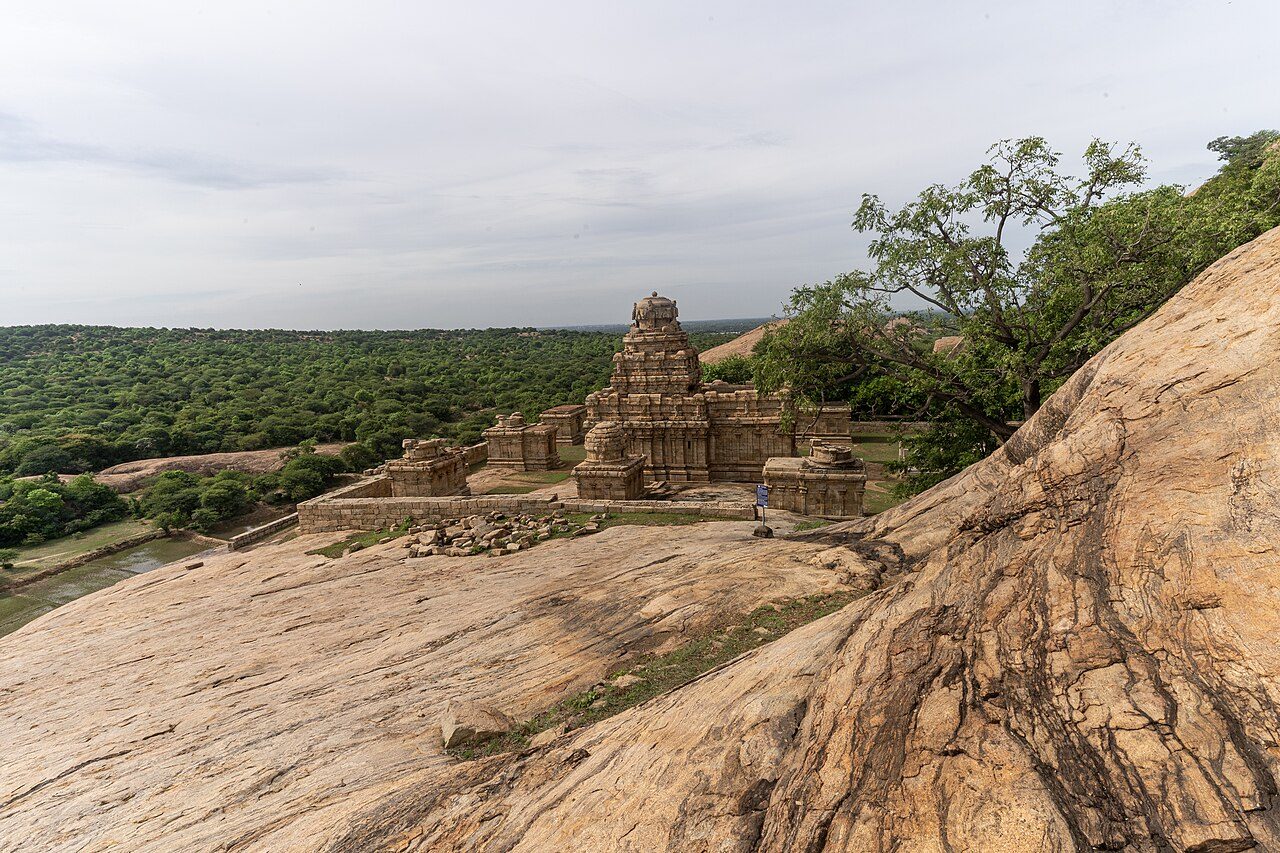 Vijayalaya Choleeswaram Narthamalai