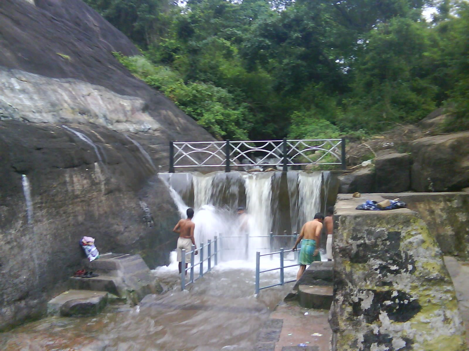Courtallam Main Falls