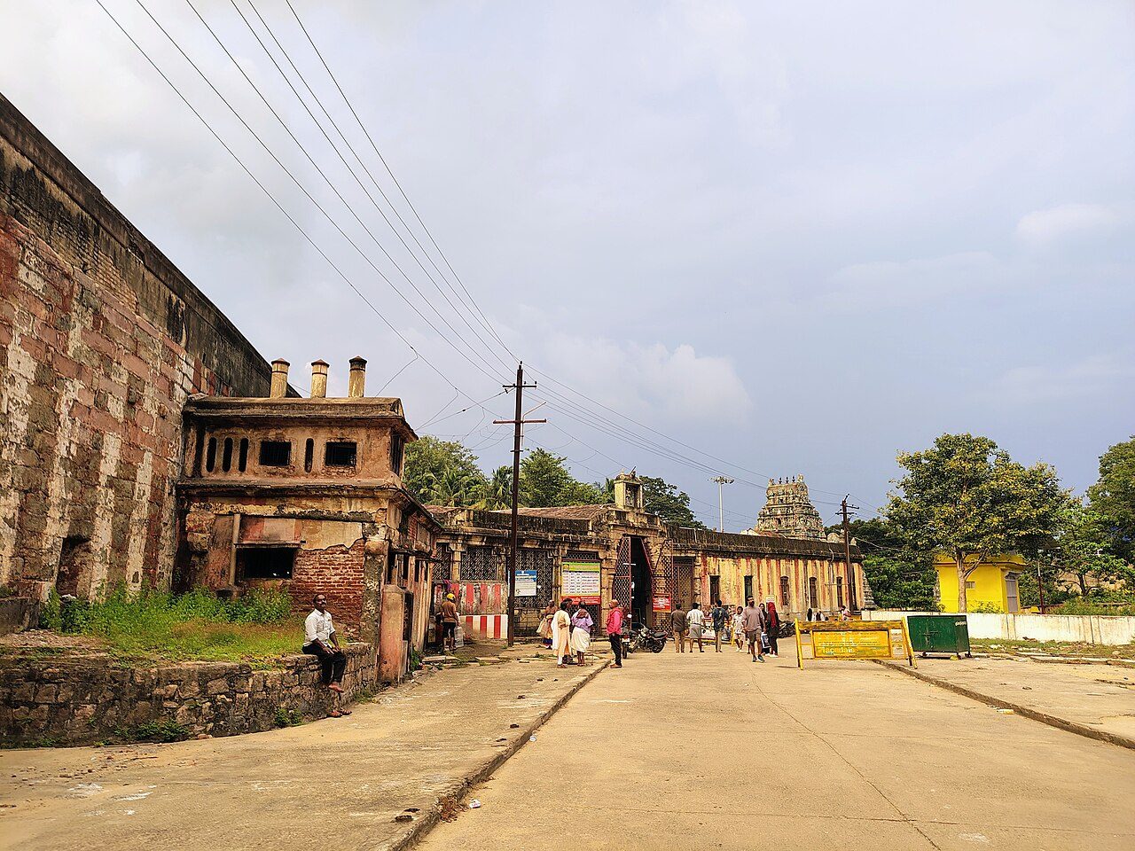 Kuttralanathar Temple