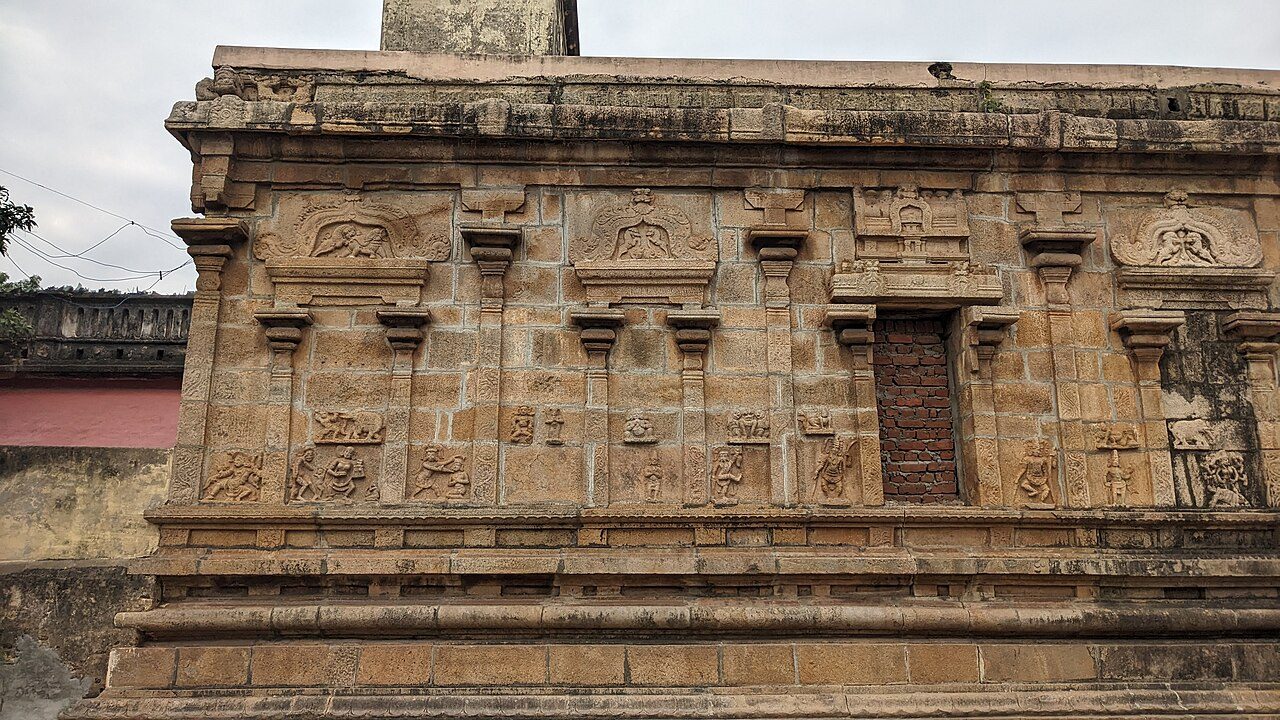 Jambukeswarar Temple Thiruvanaikaval