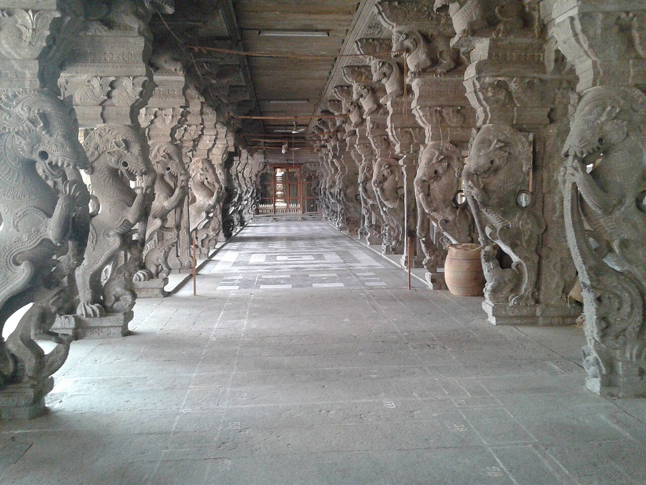 Nellaiappar Temple
