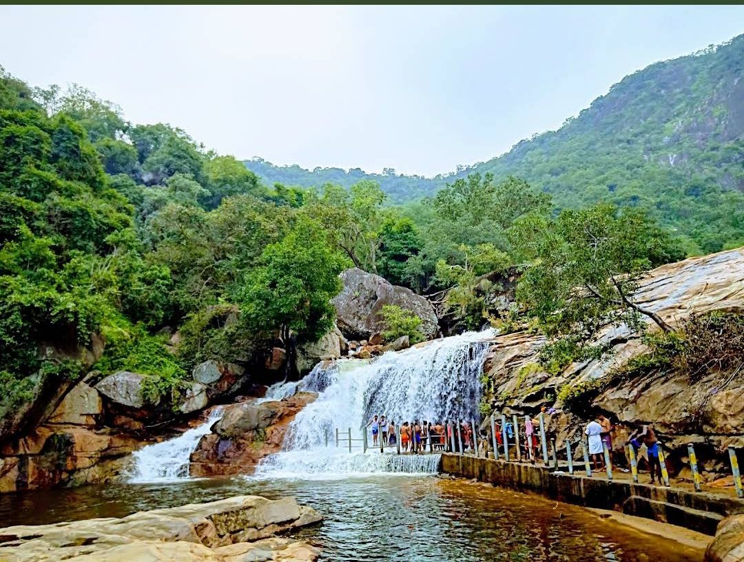Thirumoorthy Falls and Temple
