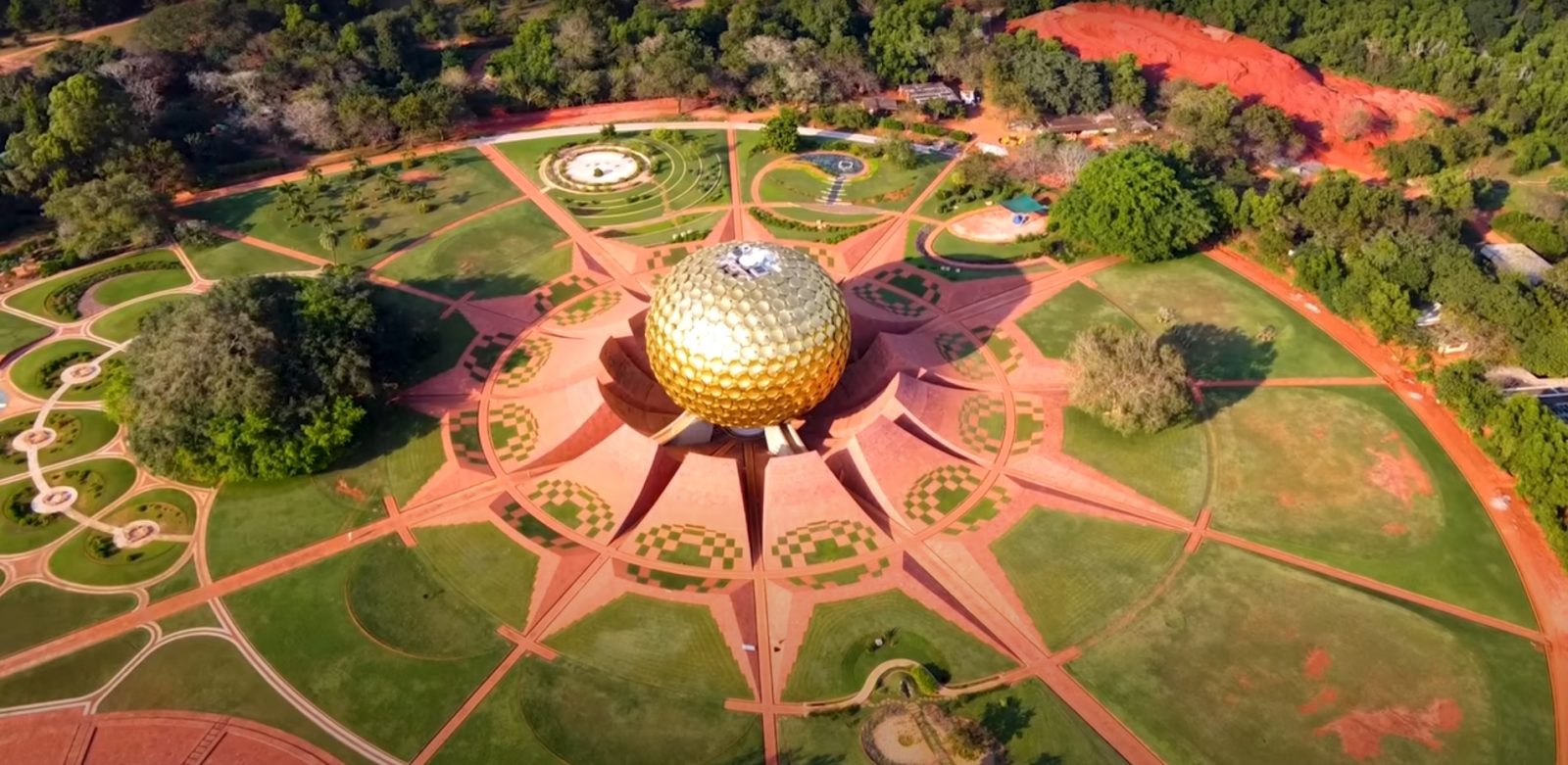 Matrimandir Auroville