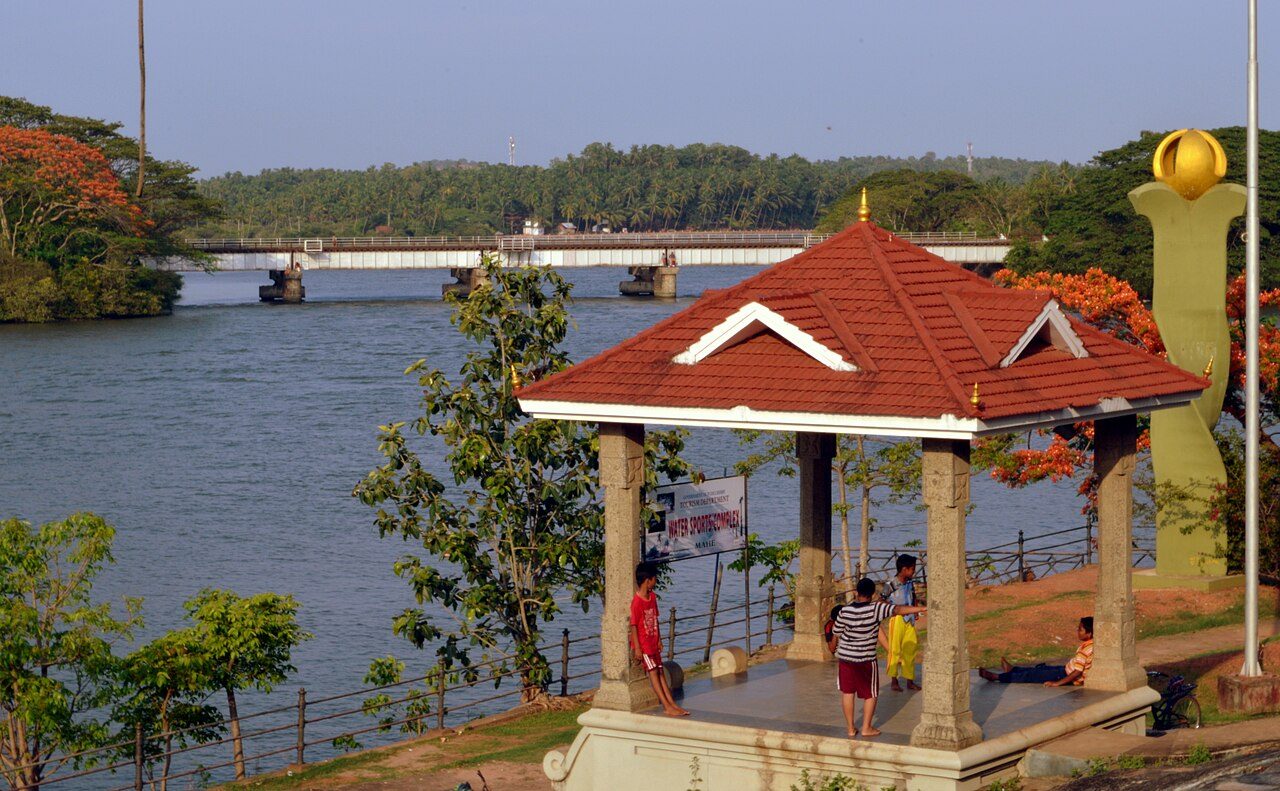 Mahe Riverside Walkway