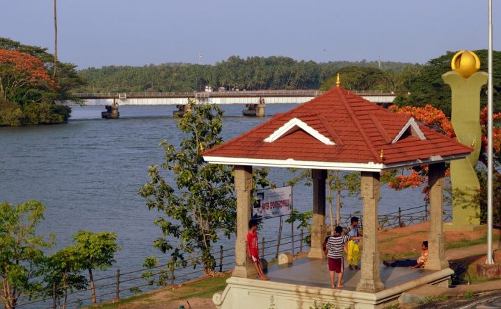Mahe Riverside Walkway