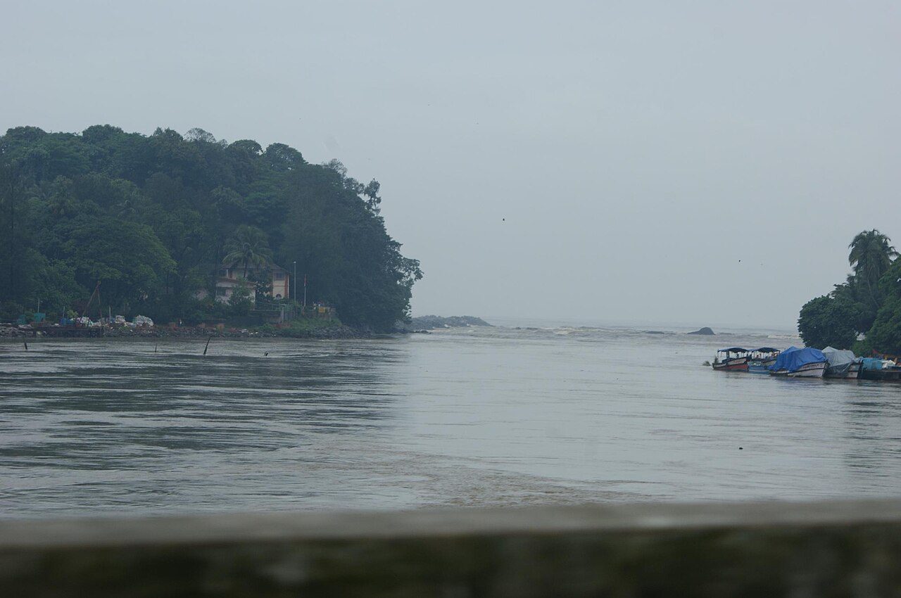Mahe Riverside Walkway