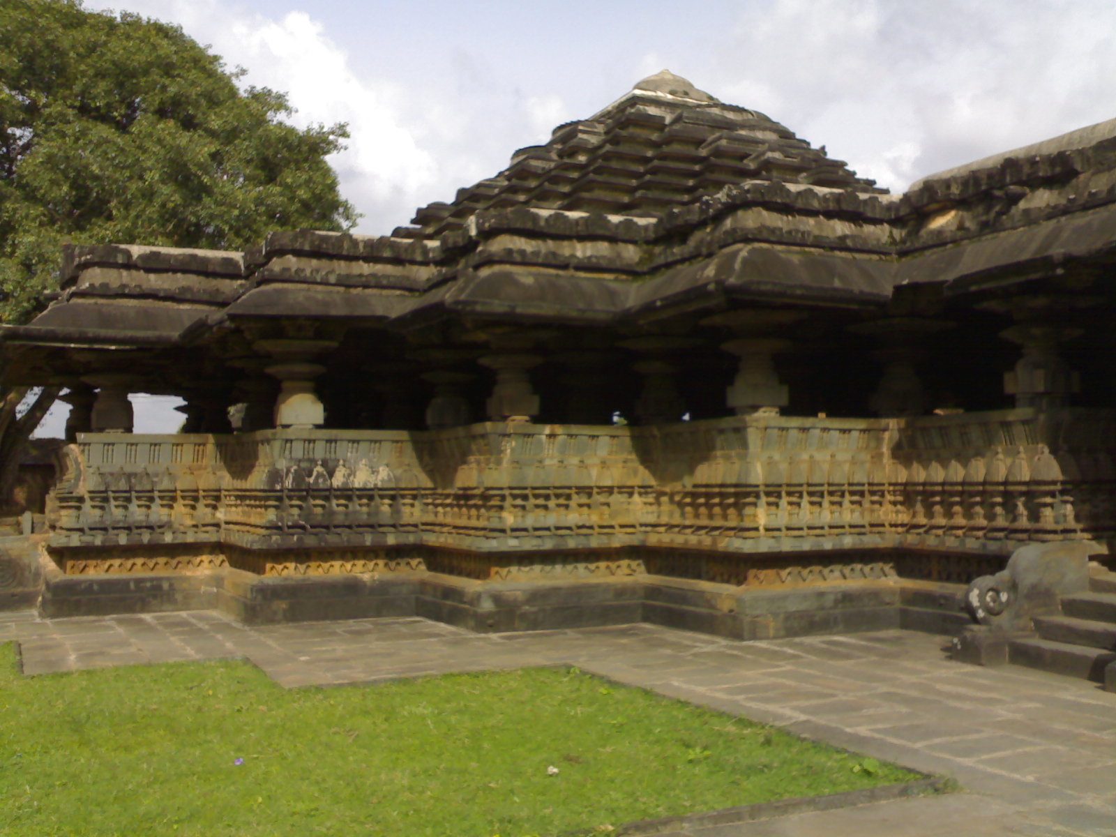 Tarakeshwara Temple Hangal