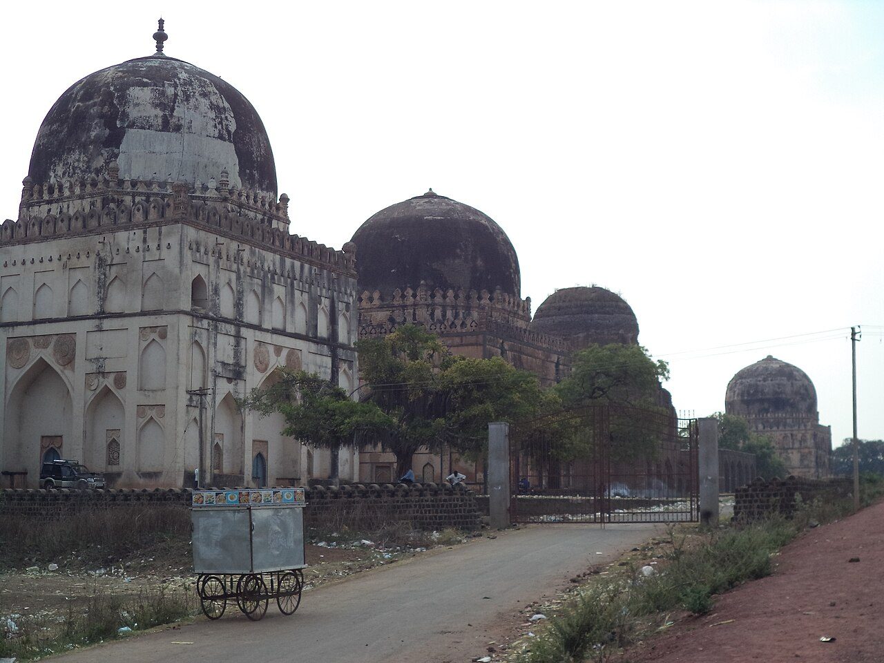 Bahmani Tombs Ashtur