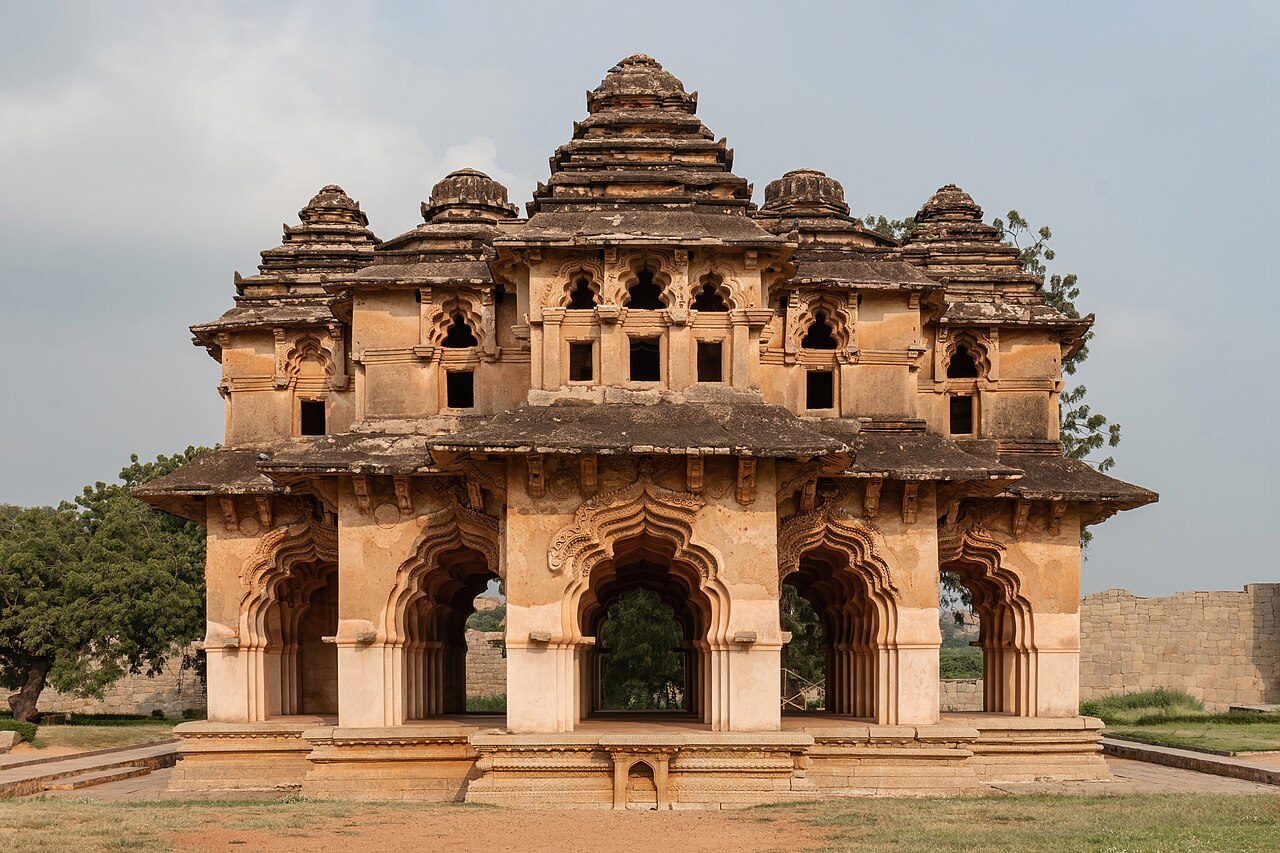 Lotus Mahal Hampi