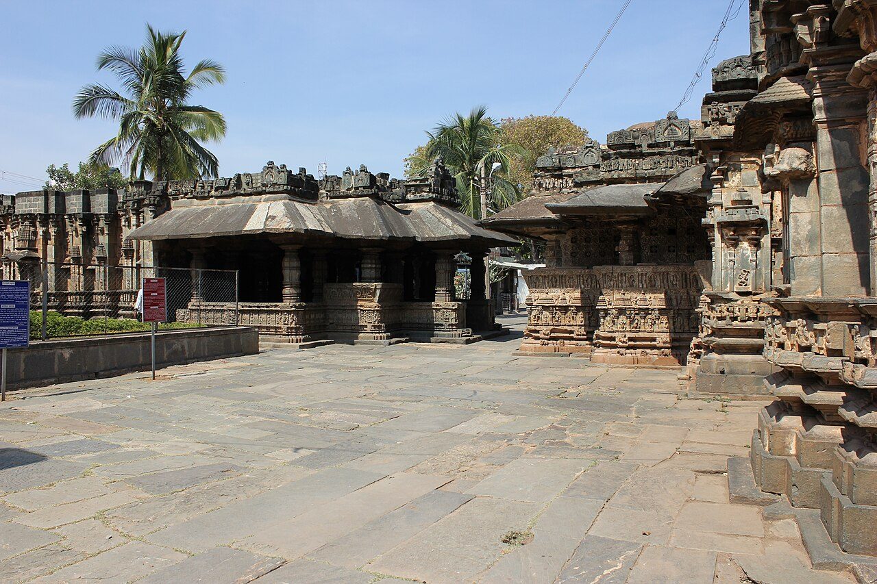 Trikuteshwara Temple Gadag
