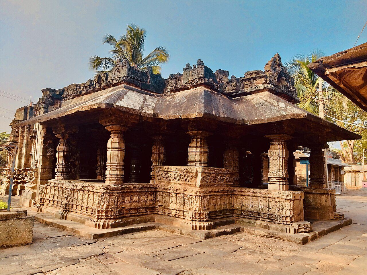 Trikuteshwara Temple Gadag