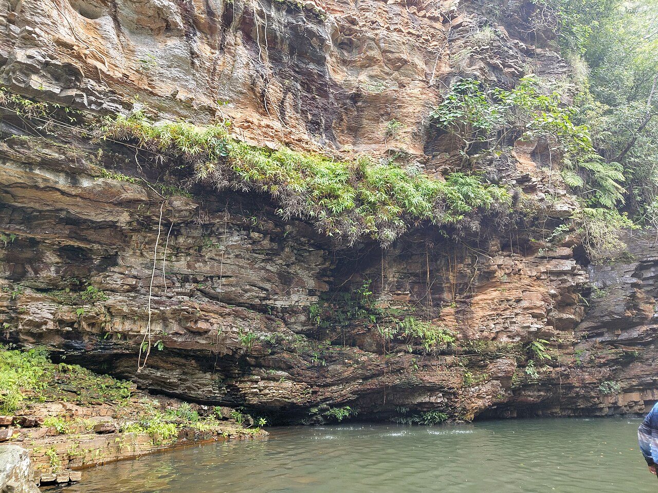 Talakona Waterfall