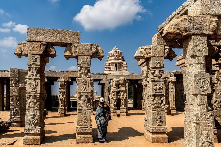 Lepakshi Temple