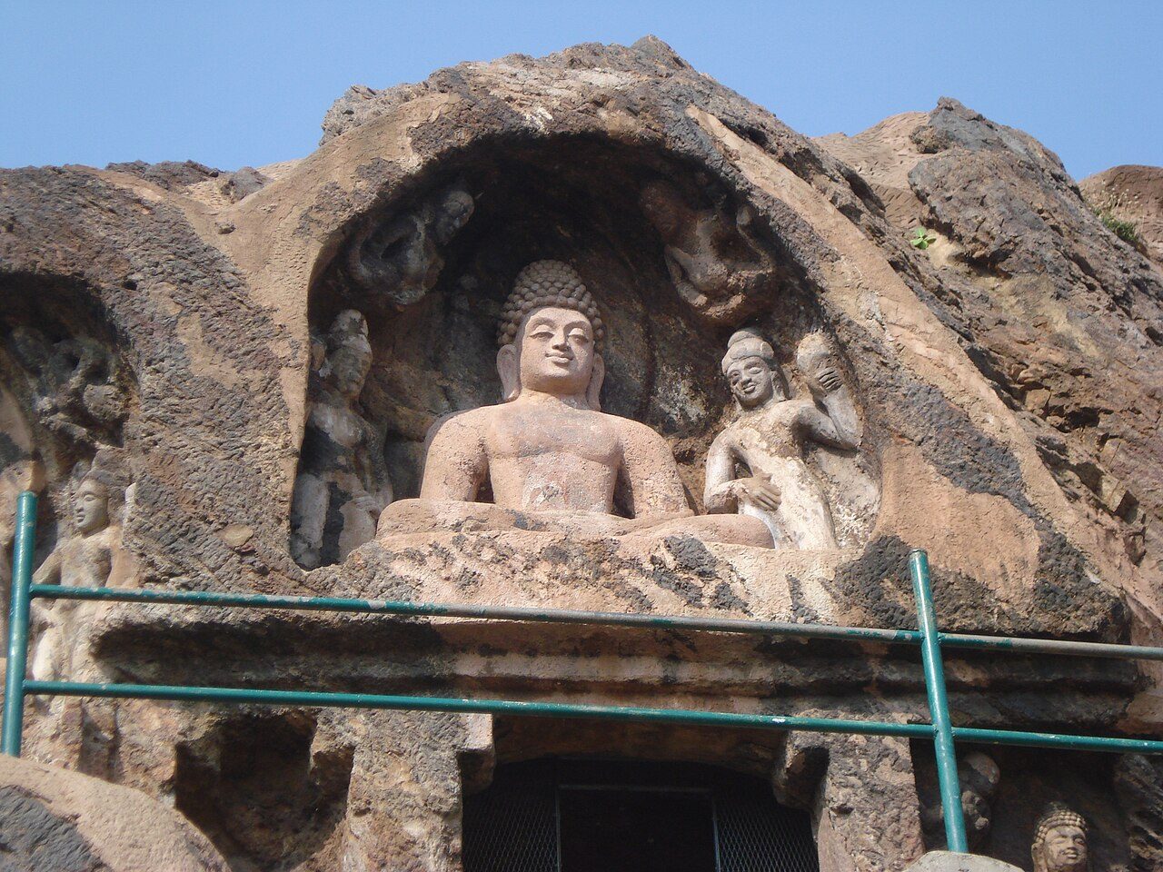 Bojjannakonda Buddhist Caves
