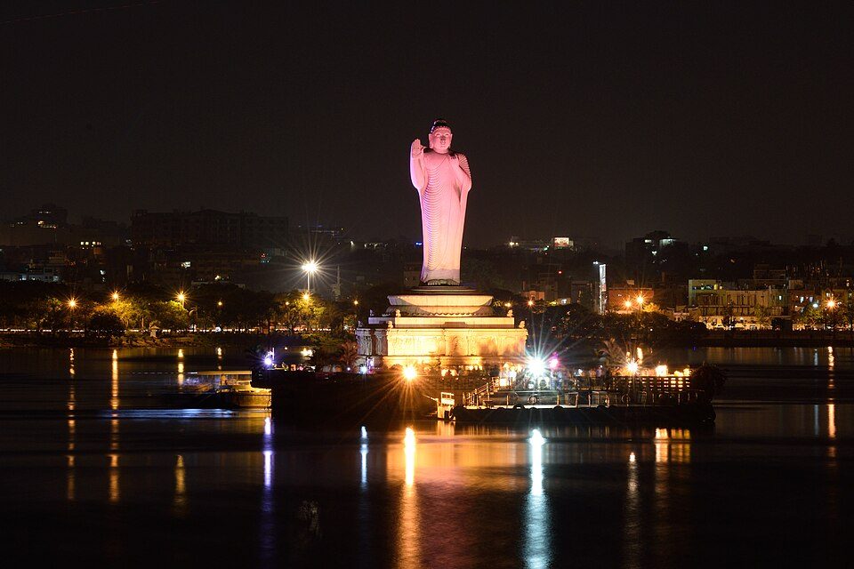 Hussain Sagar Buddha Statue