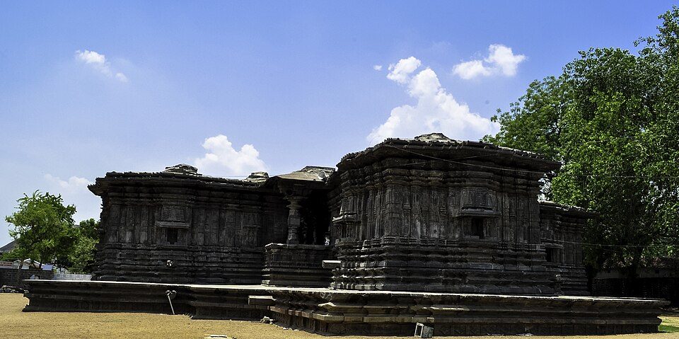 Thousand Pillar Temple
