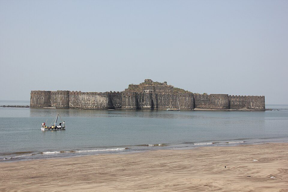 The Konkan Coast in 4 Days: Sea Forts from Alibag to Sindhudurg