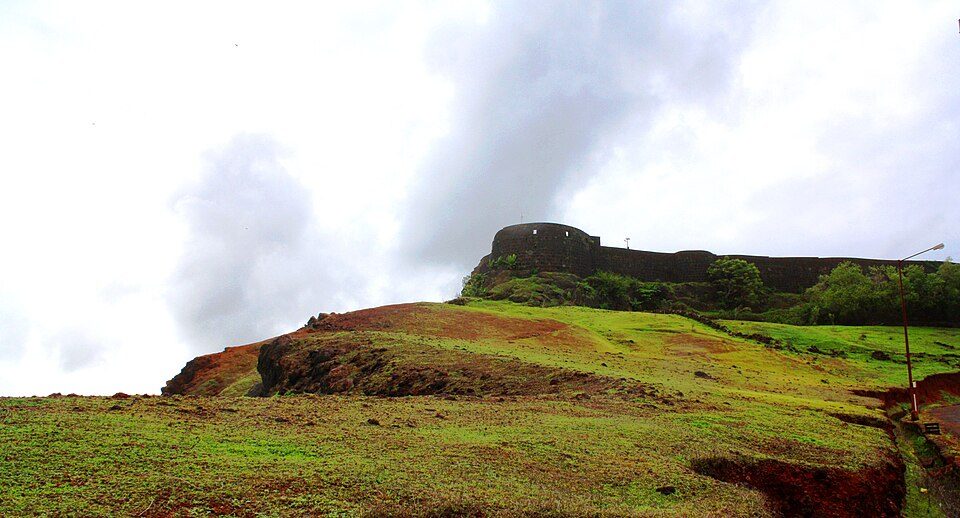 Ratnadurg Fort