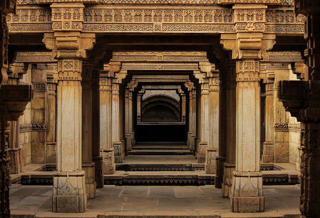 Adalaj Stepwell