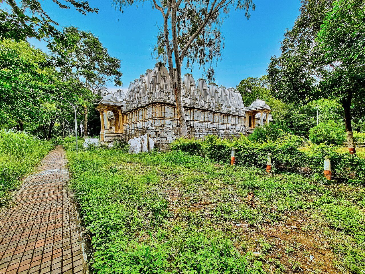 Kumbhariya Jain Temples