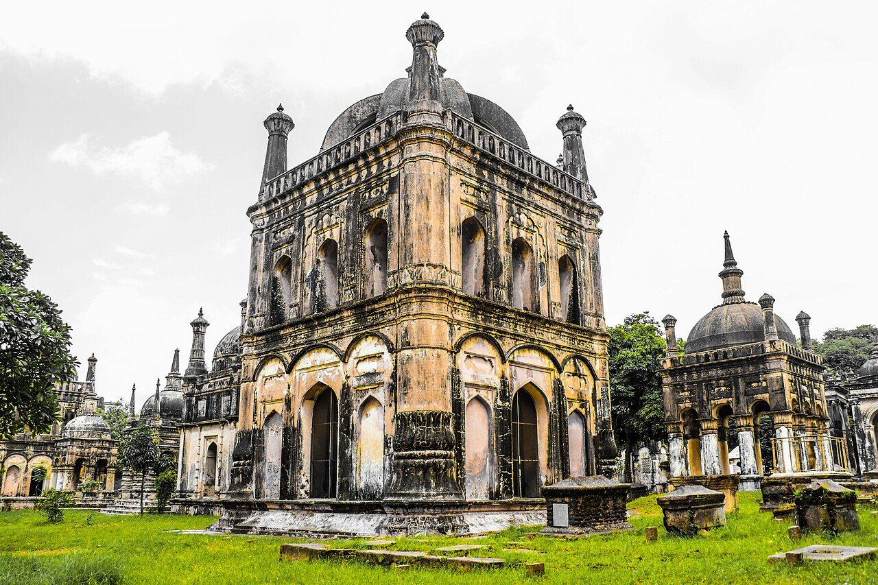 Dutch and Armenian Cemetery Surat