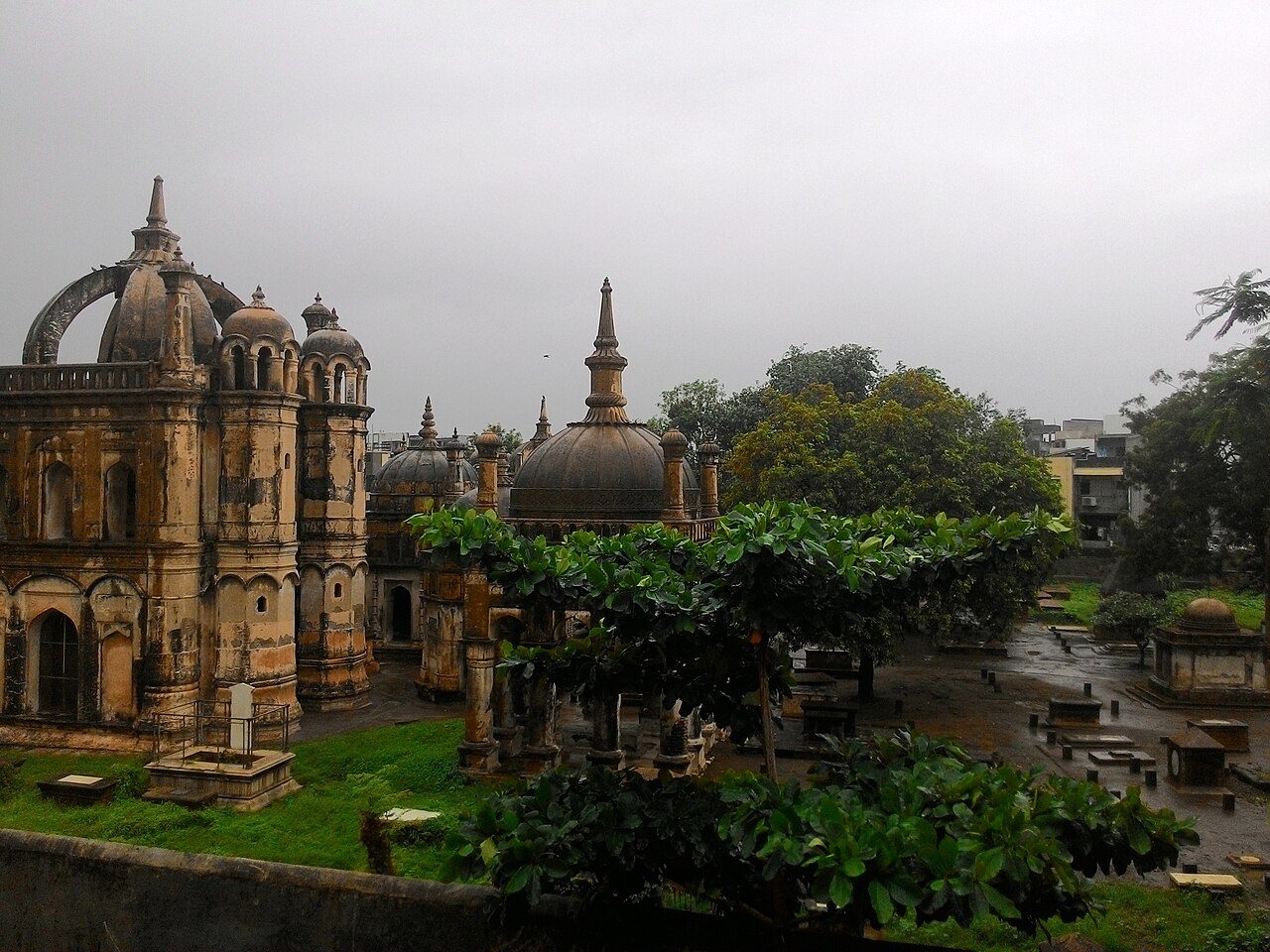 Dutch and Armenian Cemetery Surat