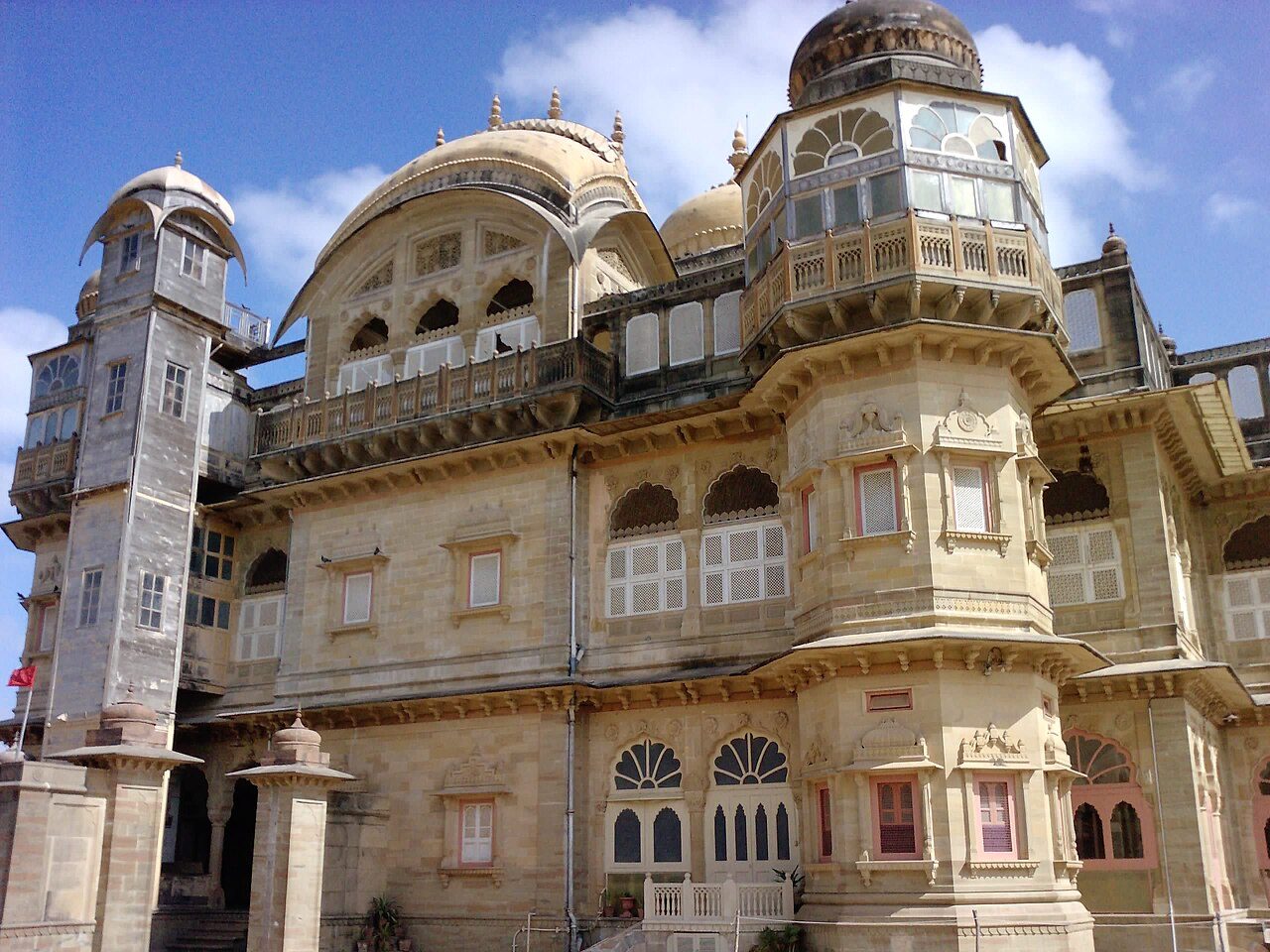Vijaya Vilas Palace