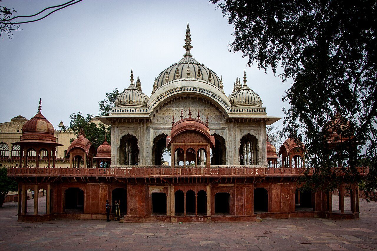 Moosi Maharani ki Chhatri