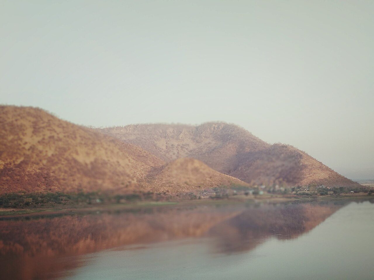 Siliserh Lake