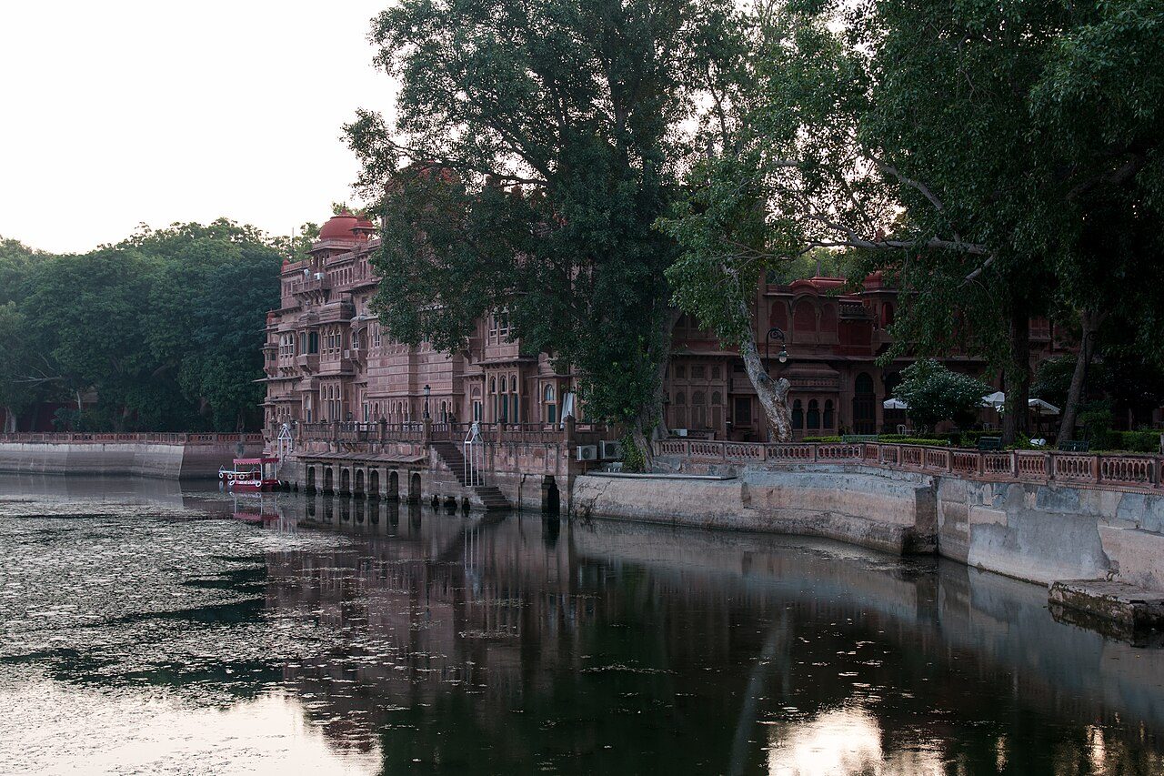 Gajner Palace