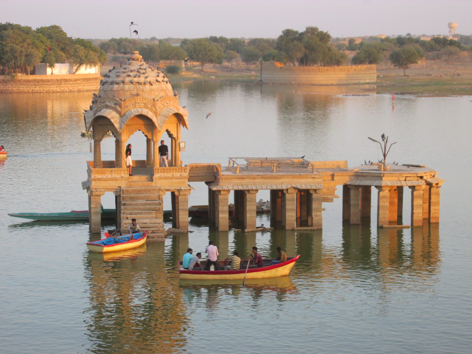 Gadisar Lake