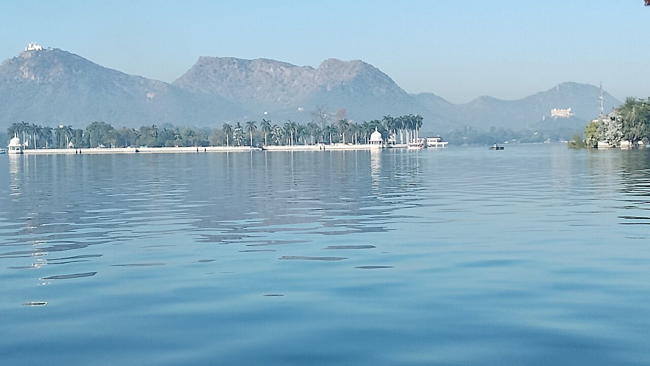 Fateh Sagar Lake