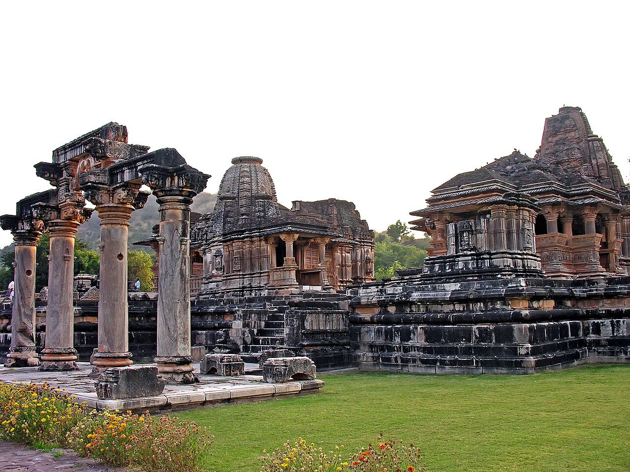 Sahasra Bahu Temples