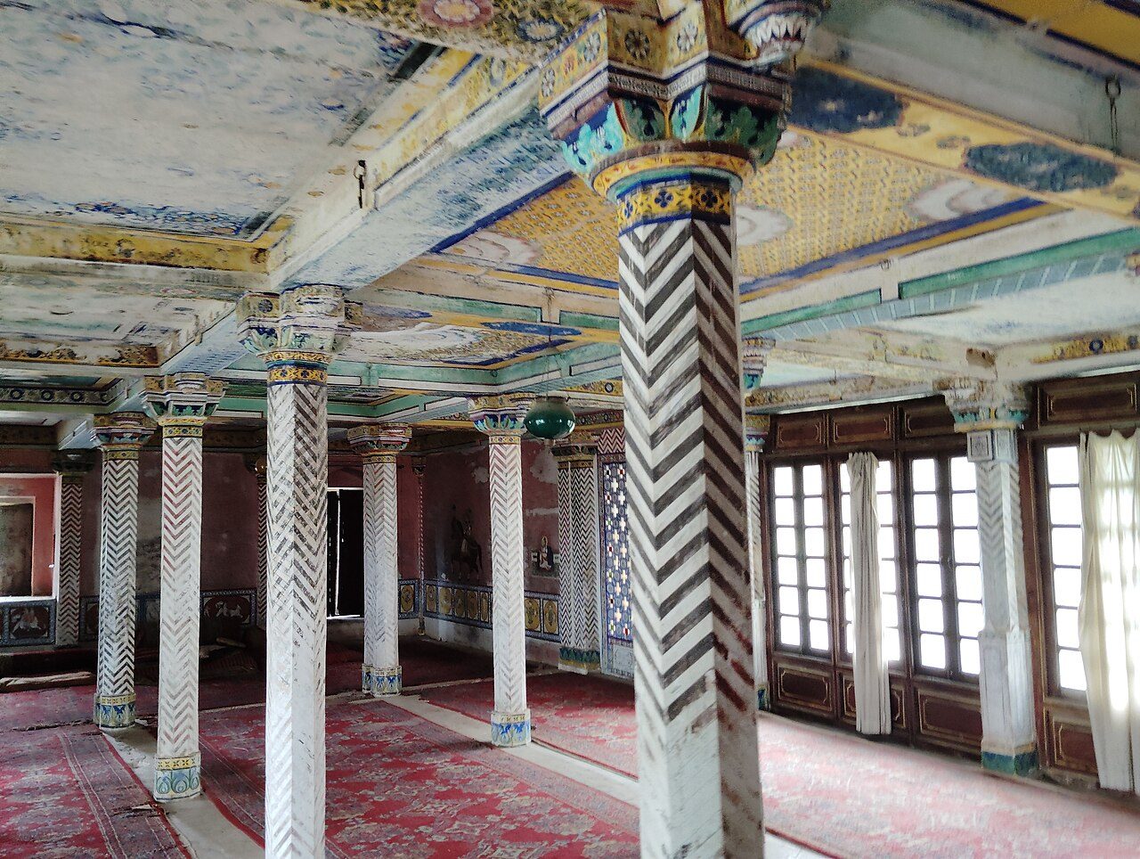 Juna Mahal