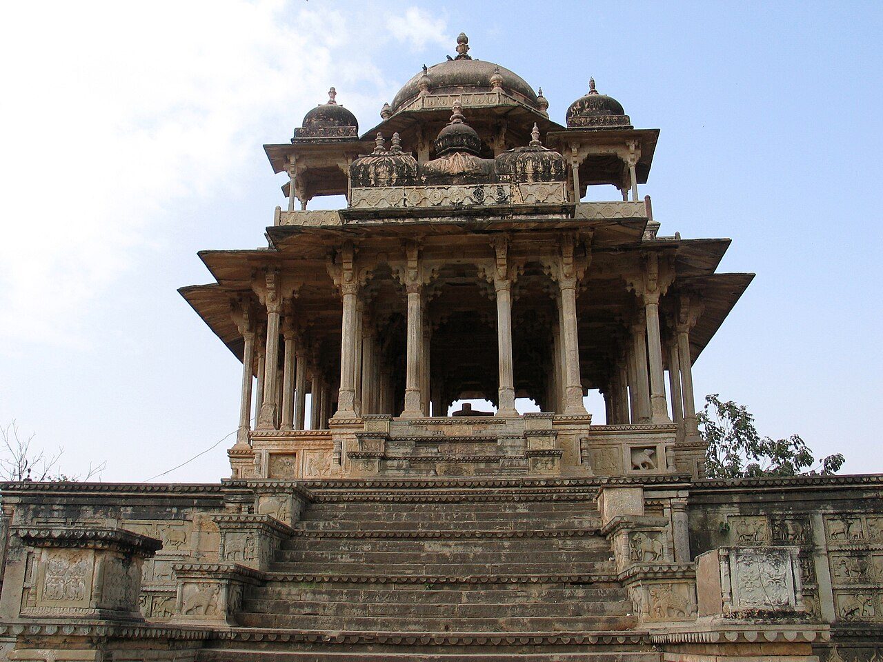 Chaurasi Khambon Ki Chhatri